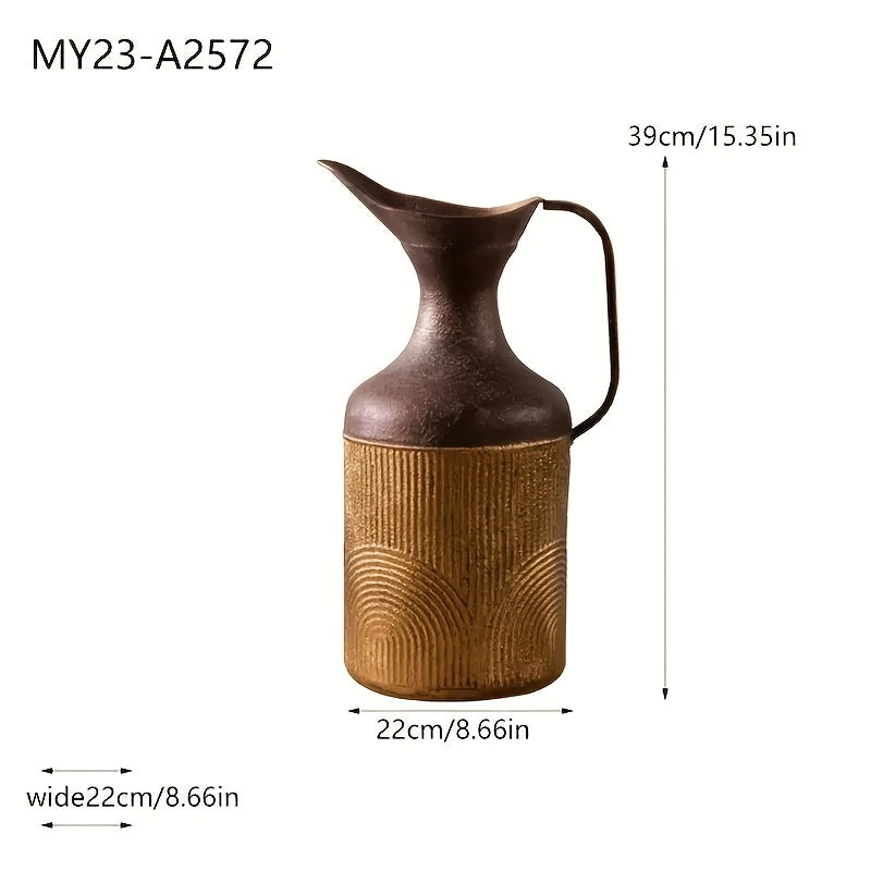 Vintage-style Metal Vase - Rustic Carved Design, Suitable for Home and Restaurant Decor, an Ideal Choice for Photography Props, Farmhouse Chic Display for Home, Living Room, and Office, Home Wedding Decoration, Primitive Flower Stand, Farmhouse Decor