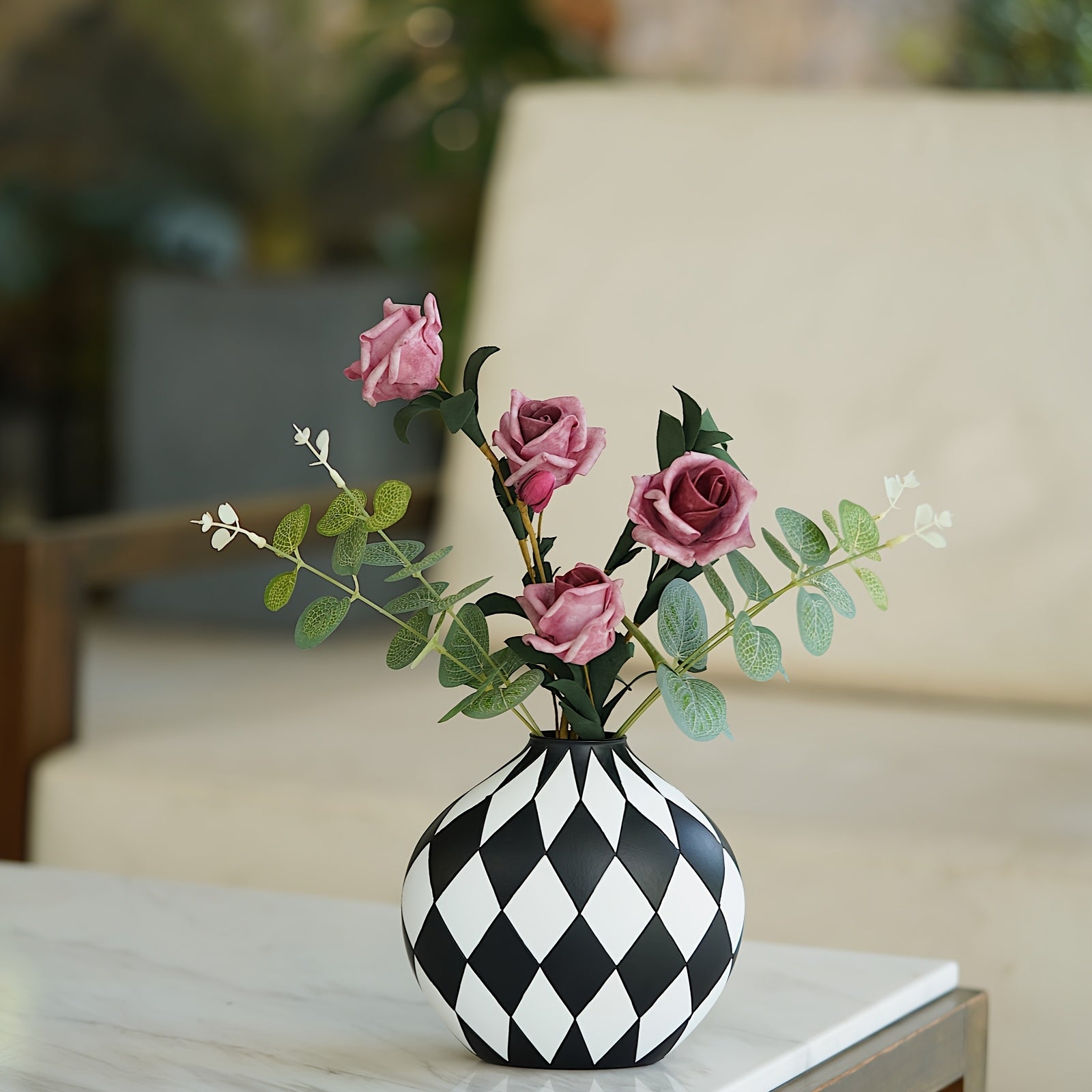 Modern Checker Vase for Home Decor, Aesthetic Decoration for Livng Room, Bedroom, Kitchen, Minimalism Abstract Flower Vase